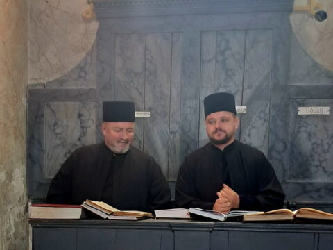 IMG-46da0410088542662ccaaca7e4cb75ac-V_resize