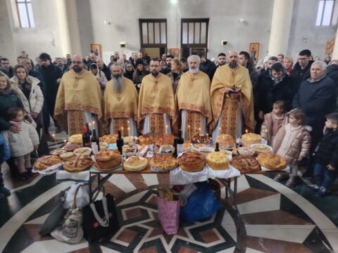 IMG-578c47e947f048f5bf1a6cbf60893e4d-V_resize