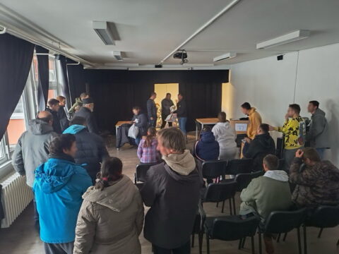 IMG-6fd466fcbb04893860414692f76c0639-V_resize