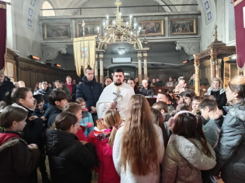 IMG-aa2fa3c631a633fd0cbce5f43f3ccf9c-V_resize