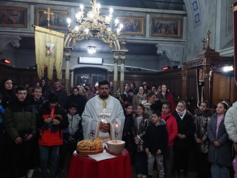 IMG-e49f5d69296256adbc4204577268e26f-V_resize