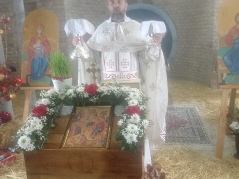 IMG-fdcba129f3f5b5ffe4c3a27210ce3300-V_resize