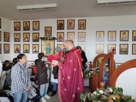 IMG-4bf4306a456f961faf39c9a0040e0539-V_resize