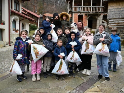 IMG-94f824ea96d53f228885c69a359c6aaa-V_resize