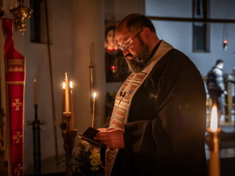 R6TO3752_resize_resize