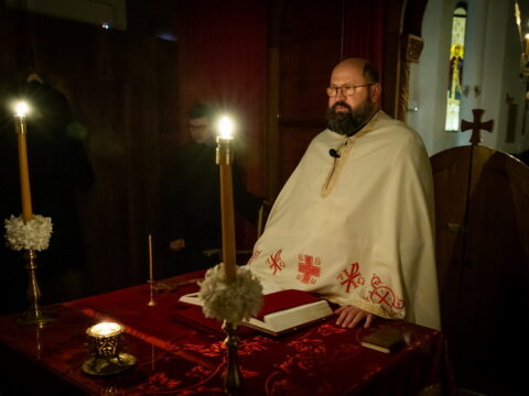 R6TO3790_resize_resize