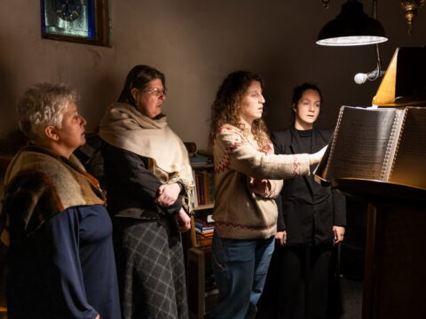 R6TO3842_resize_resize