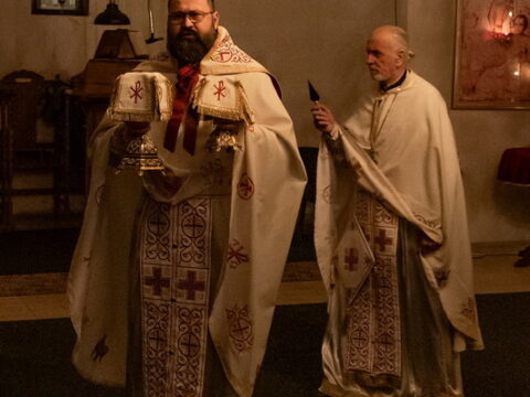 R6TO3935_resize_resize