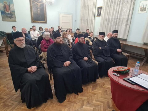 918df80c-9ec3-4232-ba10-be8a34813f3b_resize_resize