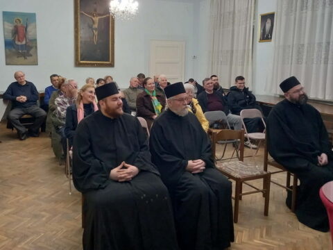 de8ff6c2-747f-4057-b6e0-a888abda61d7_resize_resize