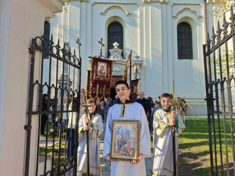 20260404_220709300_resize