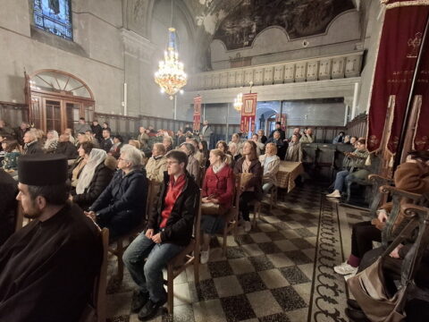 20260423_193730_resize