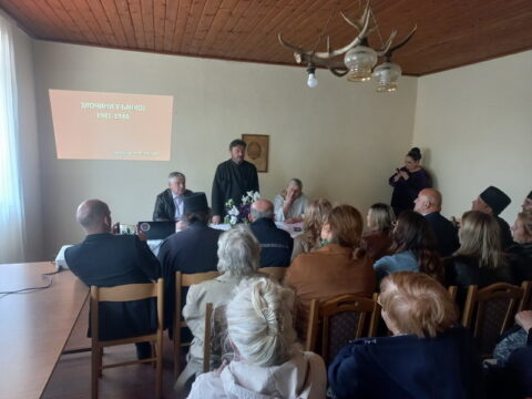 20260424_083203_resize