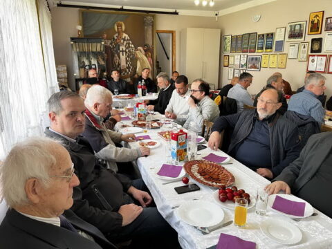 IMG-1f37defc799f2aa2f3d40e970dd3c1d6-V_resize