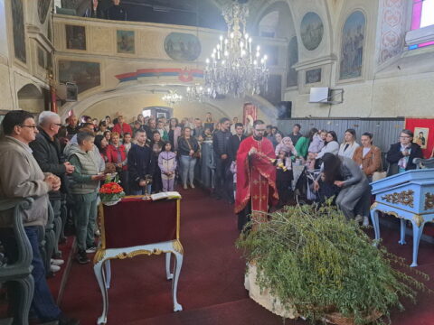 IMG-3067785a5d4fa03234390bbcd81f611d-V_resize