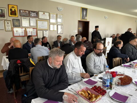 IMG-87bdab2ae3e9365479d50bcef5c42159-V_resize