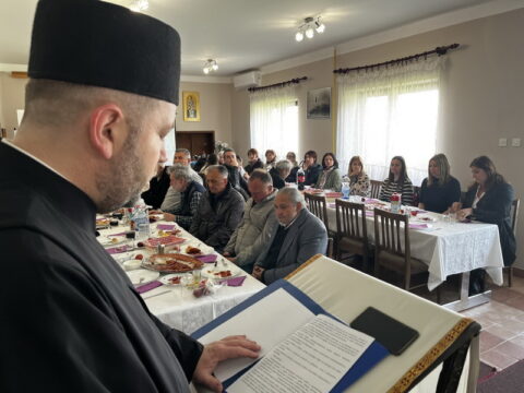 IMG-d9c2fd58d5a329bf3c6b44ac9381c06e-V_resize