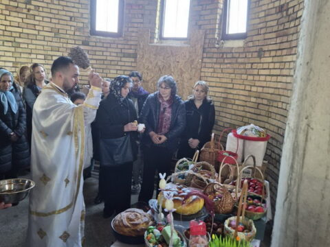 IMG-dc51d2be7e11c7146f50ce4c8cea409f-V_resize