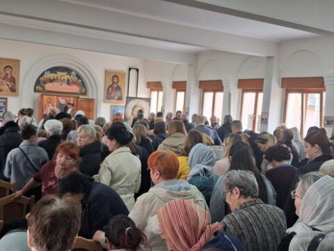 IMG-e6f9af67fd929d1f80ac6ad262bac365-V_resize