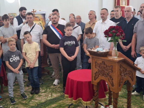 1000075017_resize