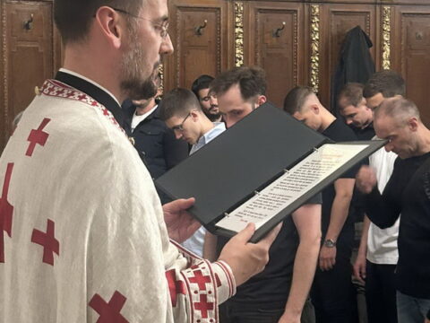 IMG-43da2b0149c4db21f0289c11f4f0c234-V_resize