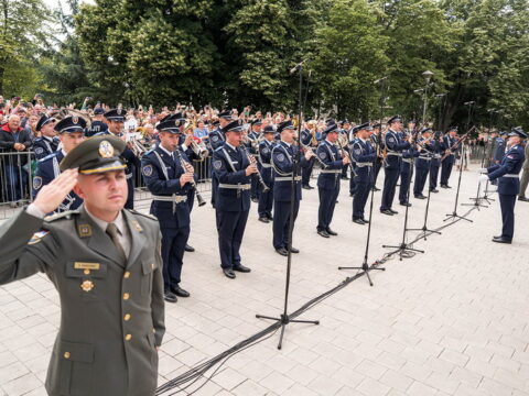 img-5003237_resize