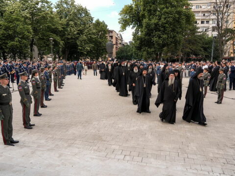 img-6905493_resize