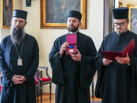 img-2858538_resize