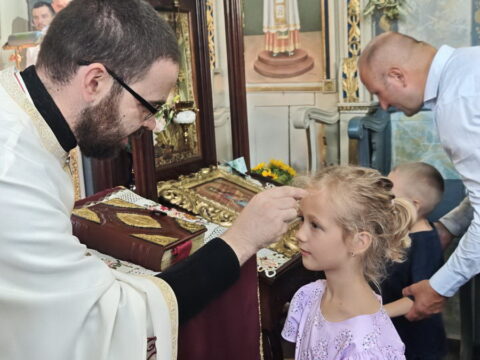 IMG-200f1467bf5192a1349d6240cd5e5e79-V_resize