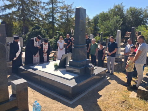 1000052357_resize
