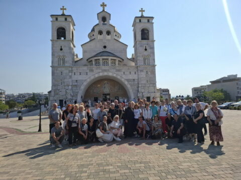 IMG-11cbff1711031384cf0d9f5be6b65c04-V_resize