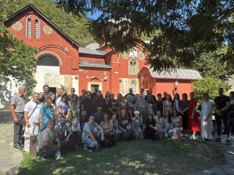 IMG-4ef710cba92c78a4cf2b61d0564212c2-V(1)_resize