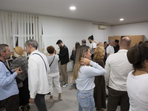 IMG-558eb55fcdaa71b00adbb277366f4b0c-V_resize