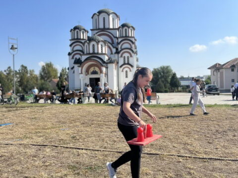 IMG-8766595dcf6bf6c871a7495fa10c9d9e-V_resize