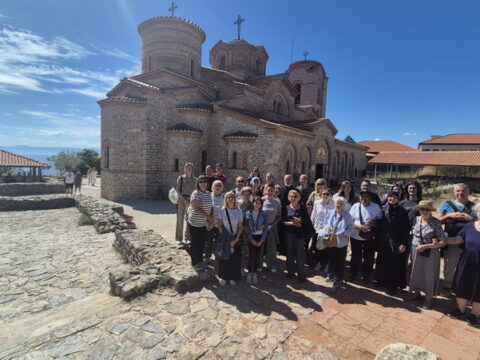 IMG-c47de98664ebcb5b78e8486ec0cd0b2c-V_resize
