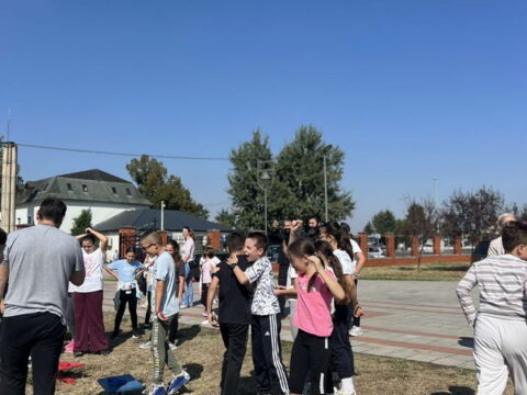 IMG-e552471afcdc90101c574d90a417ed61-V_resize