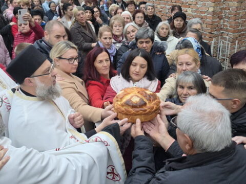 1000078640_resize