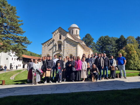 IMG-5be21c7cc9679f2bc146e7e93b8b7ba5-V_resize